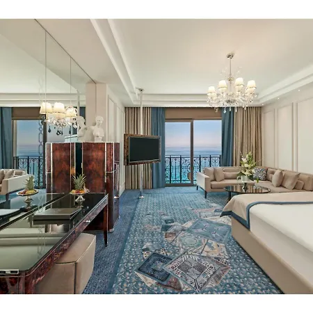 Kaya Palazzo & Casino منتجع كيرينيا