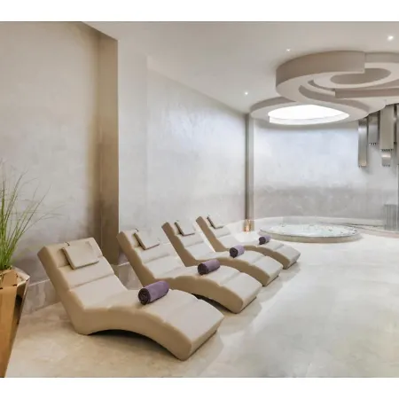 منتجع Kaya Palazzo & Casino كيرينيا