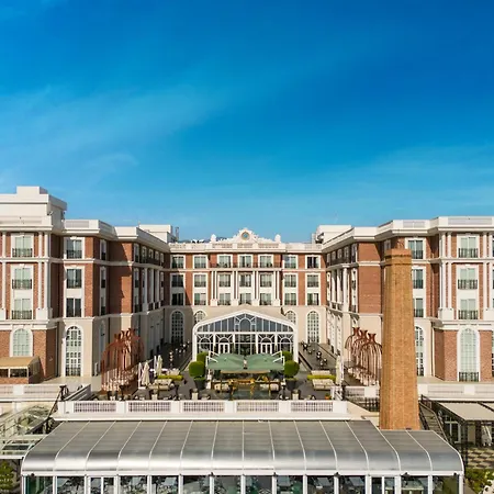 Kaya Palazzo & Casino Hotel