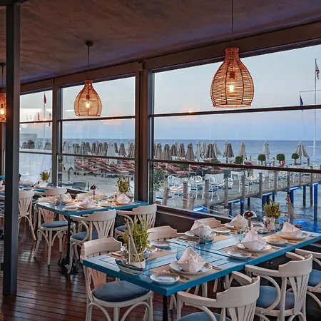 Kaya Palazzo & Casino Kirenia