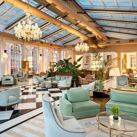 Kaya Palazzo & Casino Hotel Kirenia