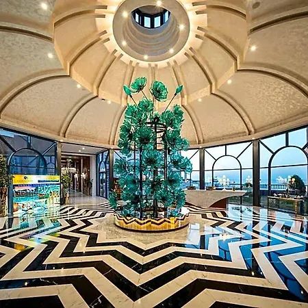 Kaya Palazzo & Casino Ξενοδοχείο Κερύνεια