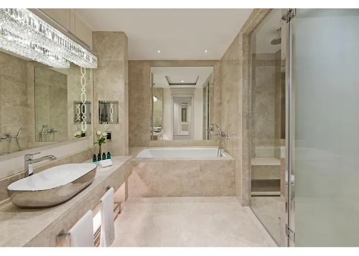 Kaya Palazzo & Casino 5* Kyrenia (Northern Cyprus)