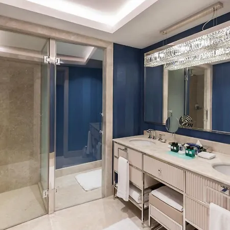 Kaya Palazzo & Casino